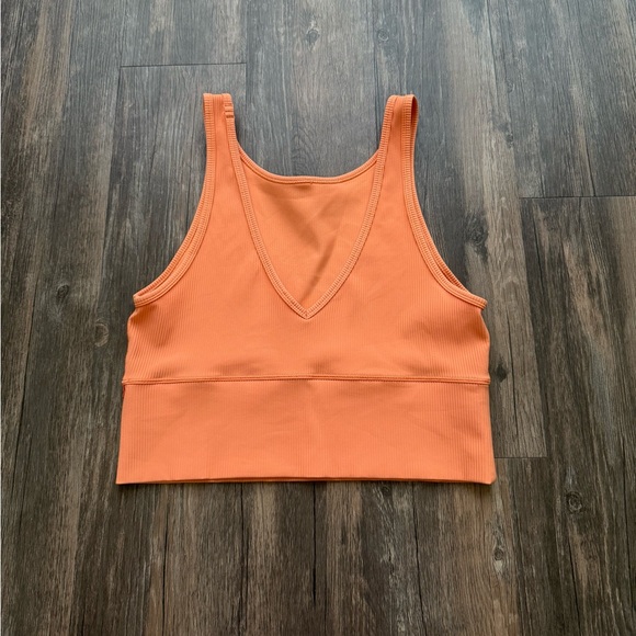 Lululemon Power Pivot Tank Rib - Picture 2 of 3